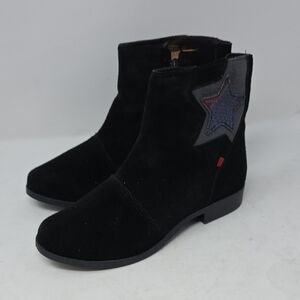 Marc Joseph Kids Black Boots with Star Accent Girls Size 4